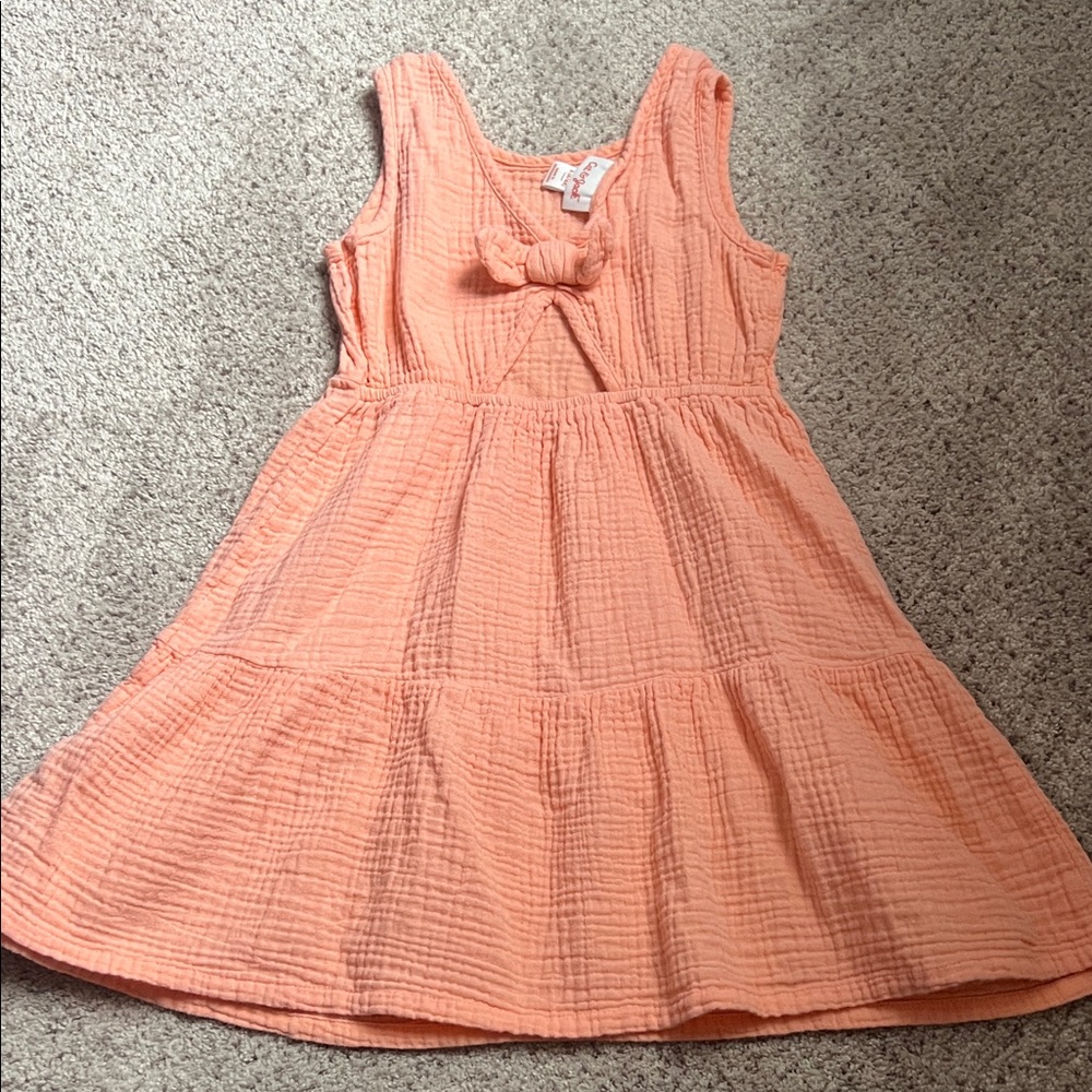Girls Coral/ Peach Sleeveless Dress with Cutout in back - Size 6/6x - Picture 3 of 6